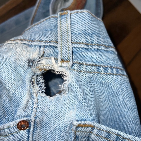 Levi’s 505 Jeans Light Wash Size 38W x 30L - Picture 6 of 8